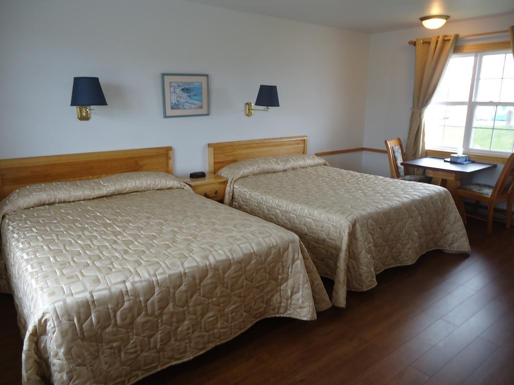 Ocean View Motel And Chalets Cheticamp Phòng bức ảnh